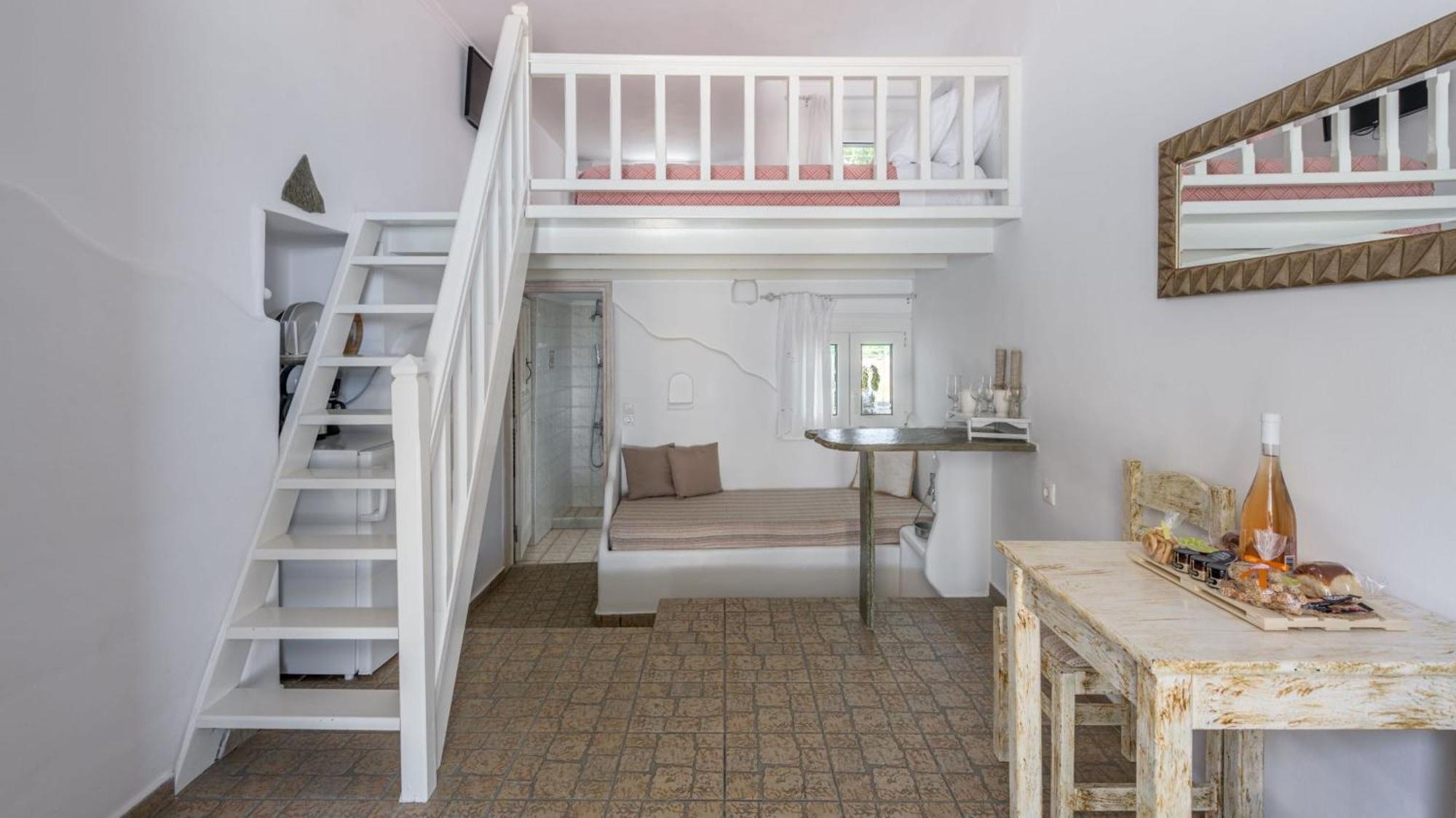 Floras Rooms Pollonia ภายนอก รูปภาพ