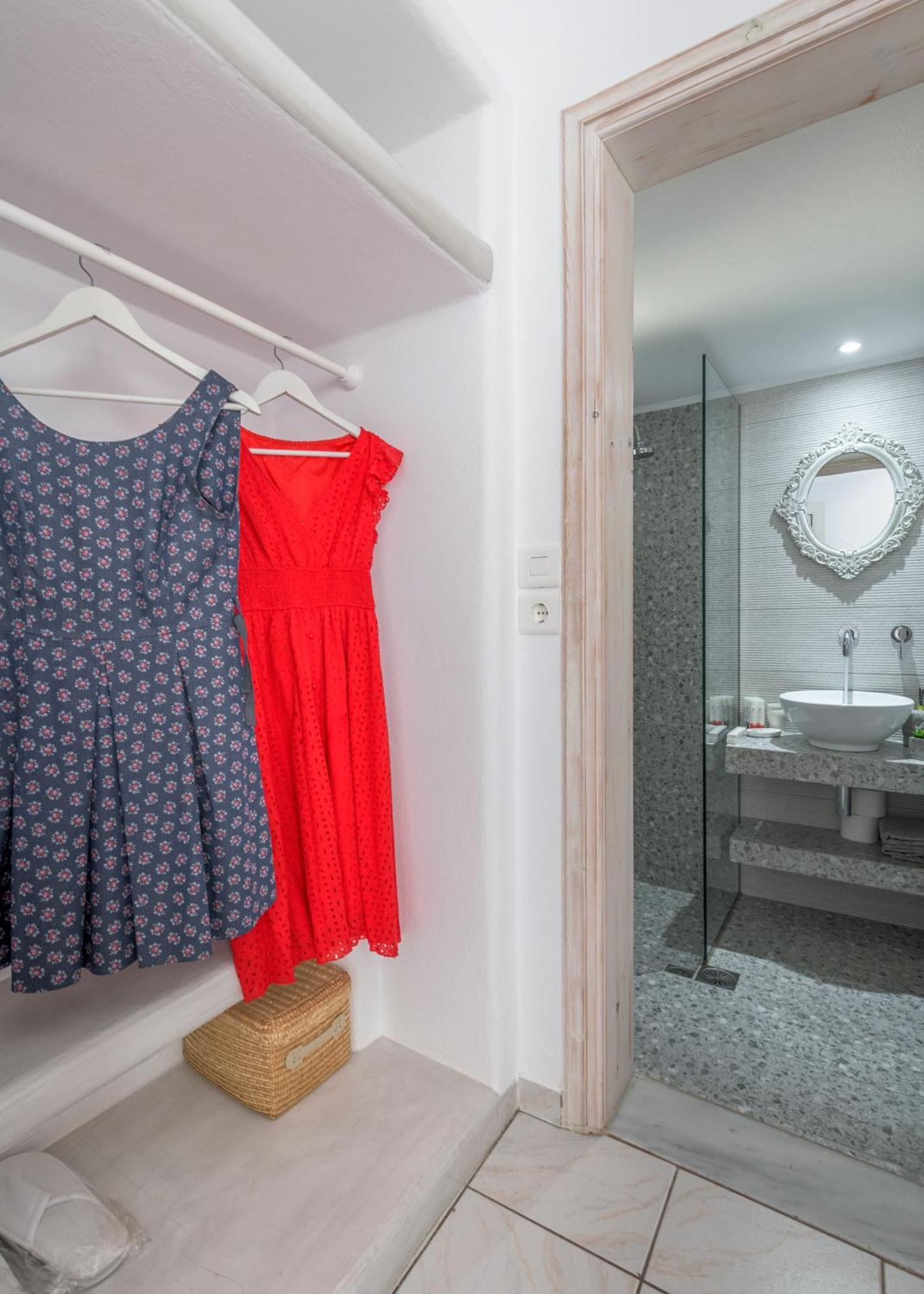 Floras Rooms Pollonia ภายนอก รูปภาพ